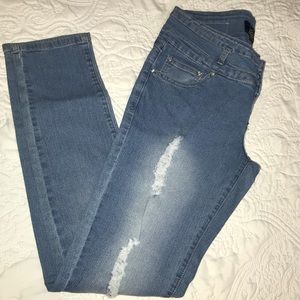 New Women’s Rich Cow Distressed Skinny Jeans Sz 9